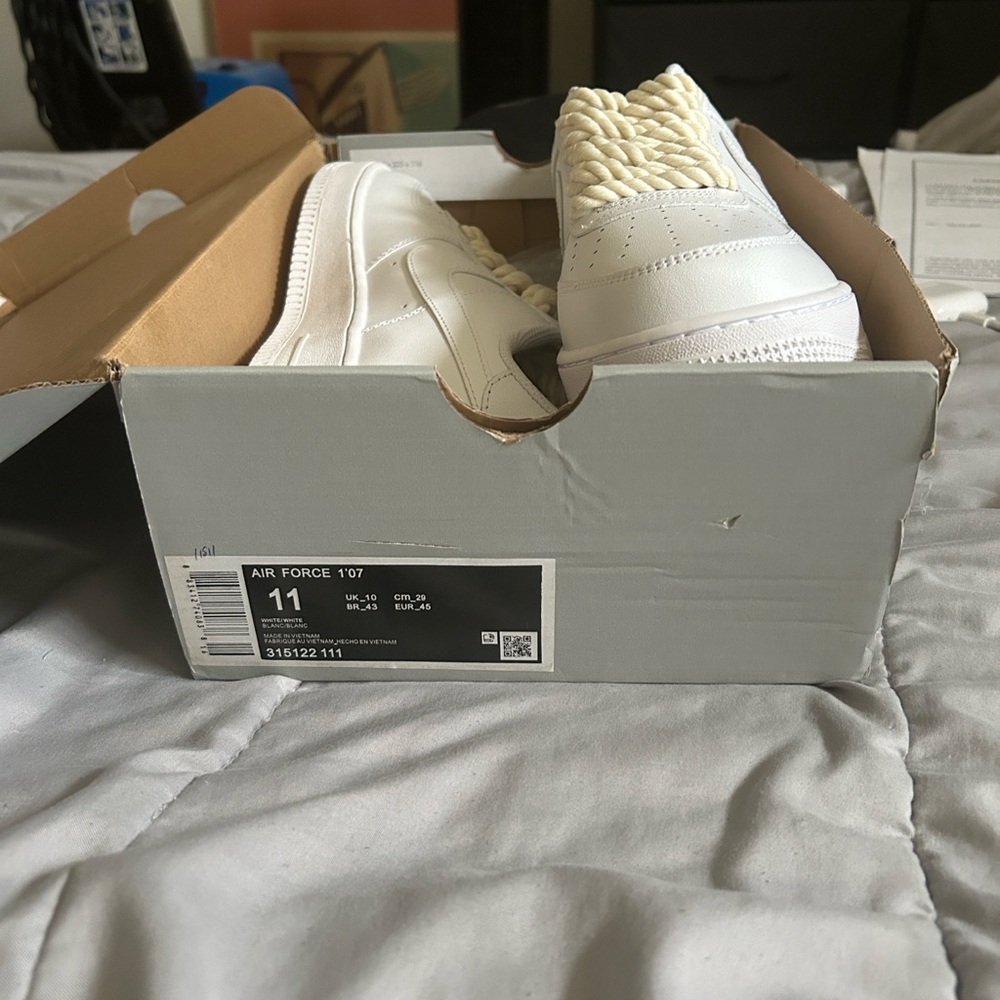 Nike Air Force 1 '07 White Leather Shoes